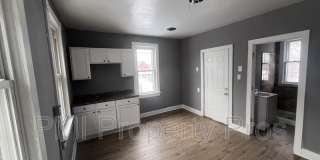 2945 N 23rd St Gallery 30