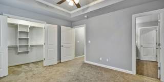 FREE 55” TV or 28” Blackstone! Plus $150 Amazon gift card! Beautiful 3 bed / 2.5 bath duplex with two car garage - Minutes from U of A! Gallery 19