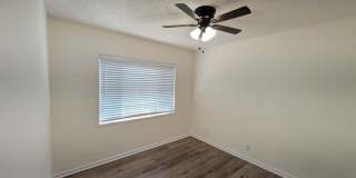 Charming Burbank Retreat with Spacious Yard & Modern Comforts Gallery 16