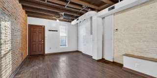 1602 LATROBE Street Gallery 5