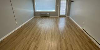 Large Studio Downtown/ Blocks from Kirkwood -- AVAILABLE 2027!! Gallery 8