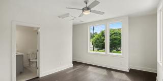 Newly Renovated Condominium Gallery 15