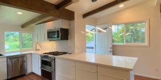 Private Hideaway on 1 Acre -Hawaiian Paradise Park Gallery 8