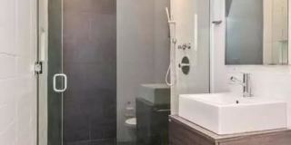 315 Seventh Avenue Gallery 4