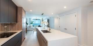 3801 Collins Ave Gallery 14