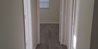 Charming 2BR Duplex in Saint Petersburg Charming 2BR Duplex in Saint Petersburg Gallery 12