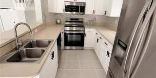 11242 SW 244th Terrace, Homestead, FL 33032 - 4627 Gallery 1