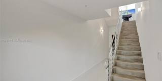 516 SE 1st Cir Gallery 12