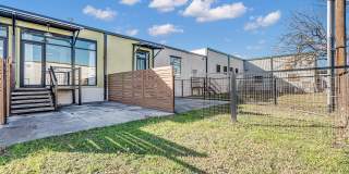 3363 East Commerce Street Gallery 14