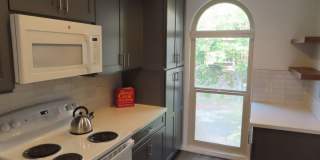 Partially Furnished Two Bedroom Condo in College Area Gallery 11