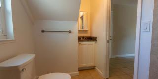 Excellent Santa Clara Location! Open Floor Plan! Granite Counters! Gallery 13