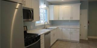 1725 James Street Gallery 13