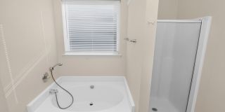 Beautiful Four Bedroom in Crismark Community! Beautiful Four Bedroom in Crismark Community! Gallery 19