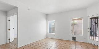 Attractive 3 Bed./2 Ba. Home in the Catalinas by Sabino Canyon Gallery 3