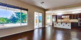 Beautiful 4 bedroom, 4.5 bathroom Home in the Varadero Community Gallery 24