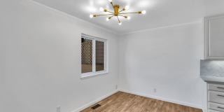 Noe Valley/Dolores Heights: Luxury Condo w/ Expansive Private Deck & 2 Car Parking Gallery 13
