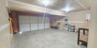 $2,500 - 3 Bed / 2 Bath Beautiful and Spacious Home with a Fully Fenced backyard Gallery 23
