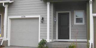 Gorgeous Well-Maintained Home located in the Cedar Brook Neighborhood in Sherwood. Gallery 1