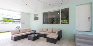 2517 Rodman St Gallery 38