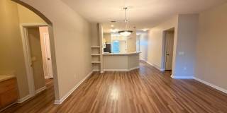 2/2 Oakleaf Townhome! Amenities! Garage Parking! Gallery 12