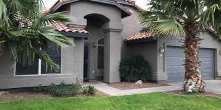 12471 W Holly Street Gallery 1