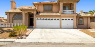 GORGEOUS SOUTHWEST LUXURY ON A CORNER LOT! Gallery 1