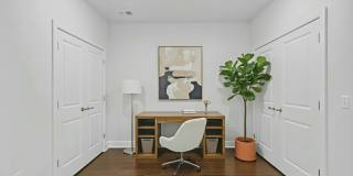 41956 PICKWICK MILL Terrace Gallery 16