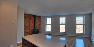2208 N Clark Gallery 3