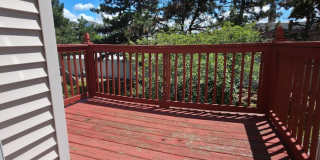 Single Family Home 2 beds 1  Full bath and 1 Half bath Available Now! Gallery 21