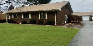 Spacious 3-Bedroom Ranch for Rent in Franklin, KY! Gallery 1