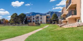 Broadmoor Springs Gallery 14