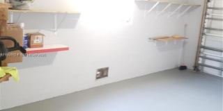 3040 SW 77th Ct Gallery 29