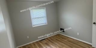 Very spacious  • 3 Bedroom • 1 Bathroom home. Gallery 22