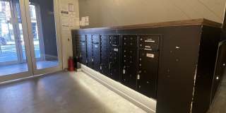 410 Tompkins Avenue Gallery 9