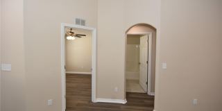 6 SECKEL COURT Gallery 10