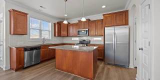 Room in 4 Bedroom Home in Wake Forest Gallery 4