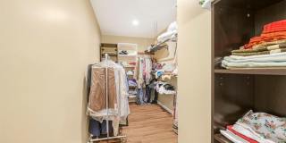 405 Burnet Place Gallery 23