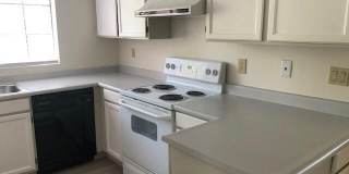818 S Westwood Gallery 4
