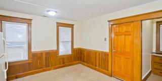 58-60 Ionia St Gallery 17