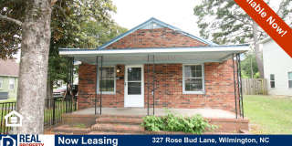Renovated 2 BD/2 BA All Brick Cottage Near Cargo and Soda Pop Districts Gallery 1
