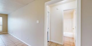 915 Bougainvillea Street Gallery 10