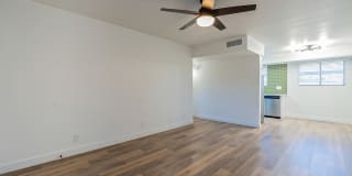 Century Apartments Gallery 27