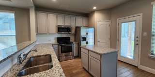 Great Location off County Line Rd /  3/2.5/2 Duplex / Fridge / Fenced in Yard with Covered Patio / NBISD Gallery 11
