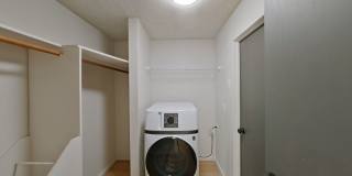 University Manor - Newly Renovated Units just a short walk from Campus! Gallery 186