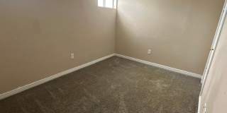Charming basement apartment Gallery 8