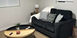 Charming 1-Bedroom, 1-Bath House Fully Furnished- All Utilites Included Gallery 8