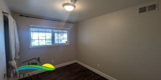 1608 Luxton Street Gallery 14