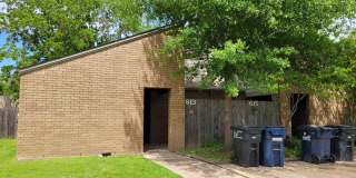 College Station - 2-bedroom, 1-bath Duplex for lease in College Station, on TAMU Shuttle. Gallery 1