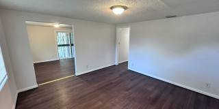Charming Home in the Heart of Jacksonville! **2 WEEKS FREE** Gallery 5