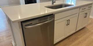 180 Fenwick Place Gallery 6